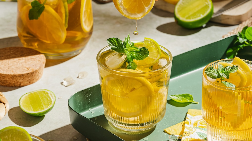 iced tea with lemon